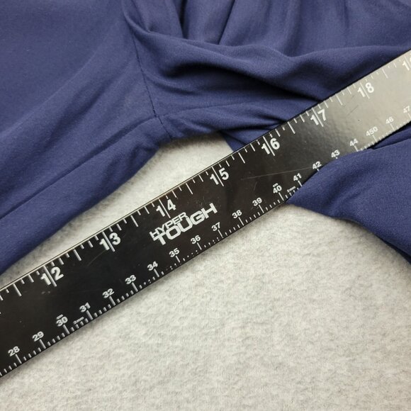 Old Navy Dress Womens Medium Blue Long Sleeve Smocked Chambray New - Picture 8 of 16